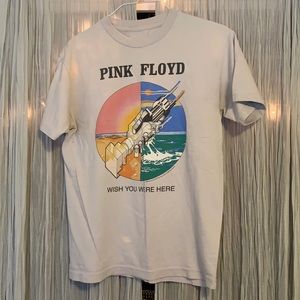 Pink Floyd “wish you were here” T-shirt